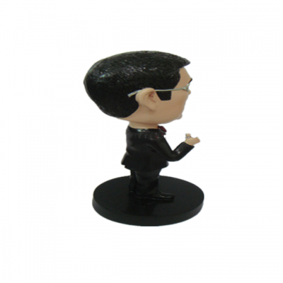 Custom shaking head polyresin bobble head manufacturer