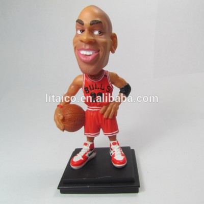 High Quality Customized Famous Football Player 3D Poly Resin Figurines Bobble Head